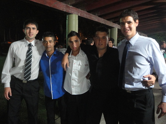 Arasa, Roldán, Martínez, Ricci y Bianchi. Los árbitros charlaron y disfrutaron de "su" noche.