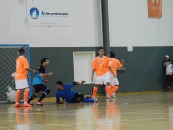 Grato recuerdo. G. Paglia grita un gol frente a La Ñata en el Nacional 2014. Foto: Pasión Futsal.
