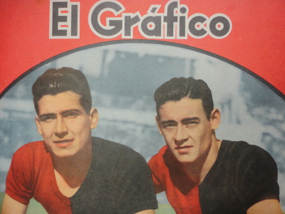 Newell's fue tapa de "El Gráfico" varias veces. Aquí, Mario Morosano y Juan Ferreyra.