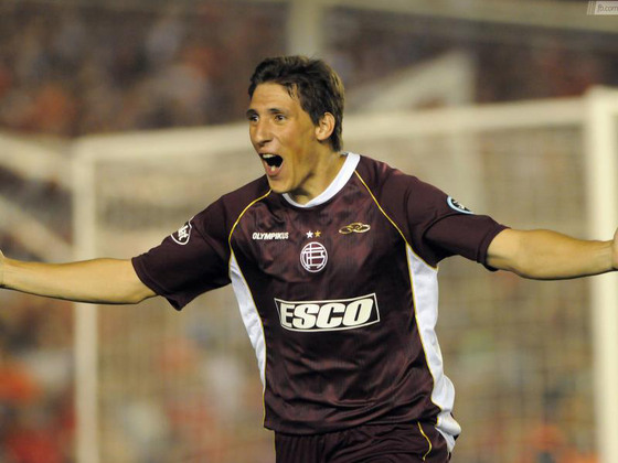 El "chalo" Castillejos no es rosarino (nació en Leones, Cdba) pero jugó mucho en nuestra Liga.