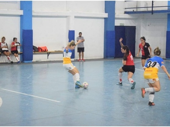Cada semana, los torneos de la ARF tienen duelos interesantes para los espectadores. Fotografía gentileza de Alejandro Giménez (Cuna Del Futsal).