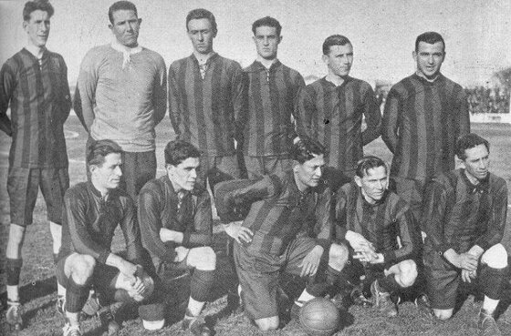Julio Libonatti, Antonio Miguel, Gabino Sosa, Ennis Hayes y Juan Francia. El quinteto de ataque de este seleccionado rosarino de 1923.