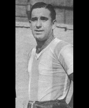 Juan Marvezzi, era de Argentino de Rosario. Aquí con la camiseta de la Selección Nacional.