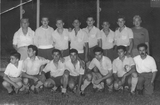 Equipo de Belgrano de Rosario (1959). Acevedo, Mateo, García, M. Indelangelo, Dioses, Frigide. A. Indelangelo, Saboldi y De la Cruz.