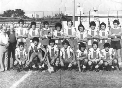 1970. Seleccionado de la Rosarina dirigido por Salvador Consiglio. Estadio Olaeta.