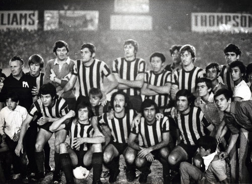 El primer Central campeón en 1971. Menutti, Pascuttini, Killer, González, Landucci, Fanessi; Bóveda, Aimar, Poy, Colman, Gramajo.