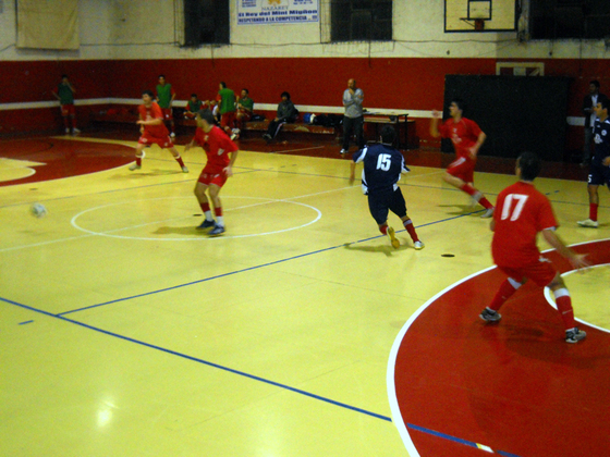 El Rojo  lo ganaba cómodo, los de Fisherton lo dieron vuelta y finalmente terminó en empate