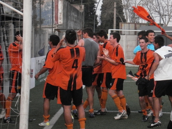 Con el pitido final ADIUR festejó un importante triunfo