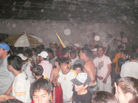 Se supo de la igualdad y el salón del club fue el epicentro del festejo