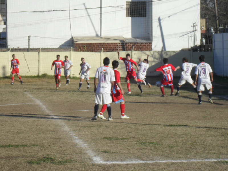 Tiro Suizo y Central Córdoba no pudieron sumar en esta fecha