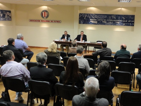 Entre otras cuestiones, se resolvió confirmar al Sr. Sozzi como Presidente del Tribunal.