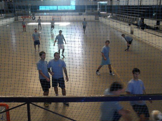 Los jugadores rosarinos en su primera práctica en San Juan. Fue en la cancha de Unión.