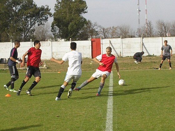 En altura y porte el plantel está bien. Para tener 17 años hay jugadores que son inmensos.