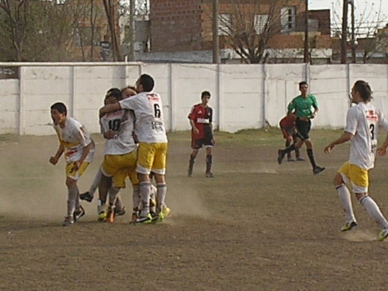 La corrida del minuto 48 encontró mal parado a Newell's y definió tres puntos claves.