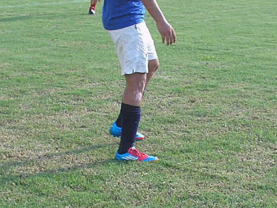 Maxi Ghergo, jugador de Tiro Federal y el Seleccionado Sub16 de la ARF, usa Adidas.