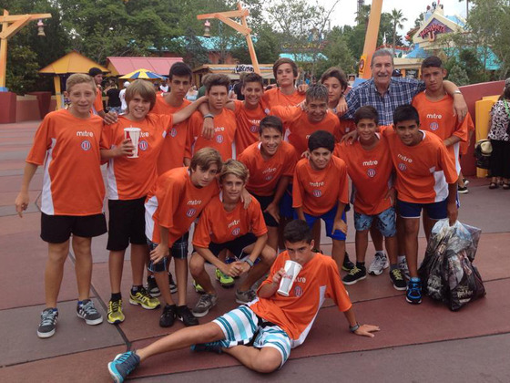 El Sub-13 posando en uno de los paseos. El grupo que se armó fue muy unido.