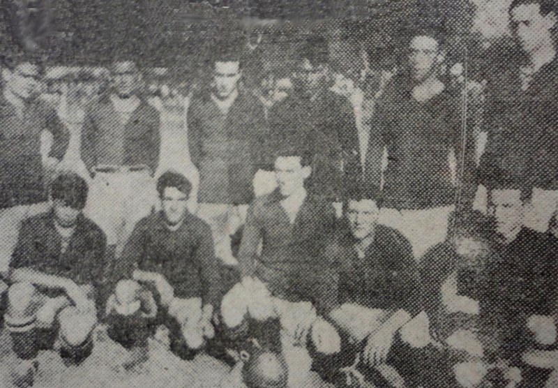 Aunque la foto no es de excelente calidad, muestra a un equipo desaparecido: Aprendices Rosarinos. Sufrieron grandes goleadas en 1914. En dos partidos Central les metió 21 goles.