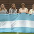 Las mamás de Lavezzi, Messi, Angelito Di María y Gago, en una reciente publicidad.