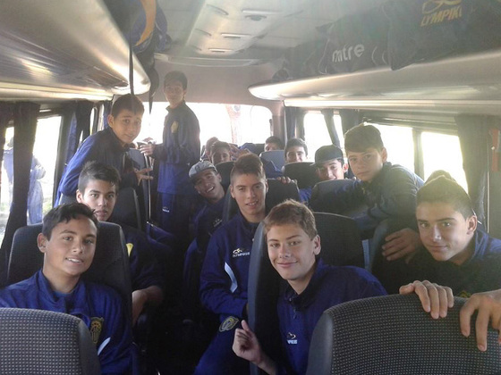 Los chicos durante el viaje a Mendoza. En el transcurso del torneo recorrieron todo el país.