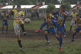 Imagen de ENLAZ&Oacute; TRES PUNTOS DE ORO