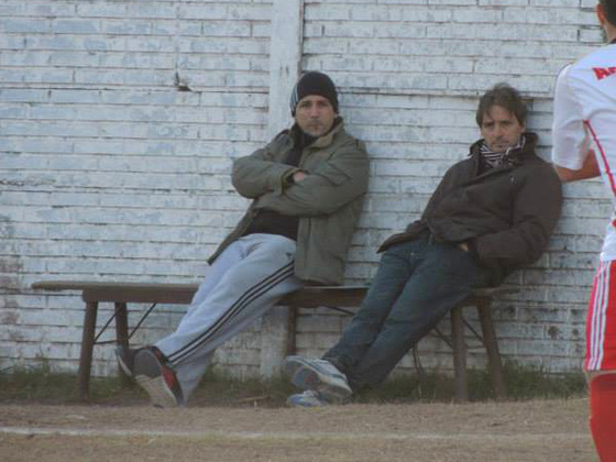 Germán Downes en cancha de Morning Star, cuando dirigía en el verde.