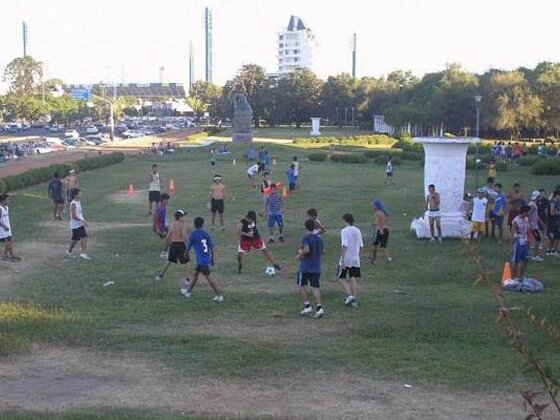En el Parque Alem confluyen varios clubes para hacer la pretemporada. Uno de ellos El Torito.