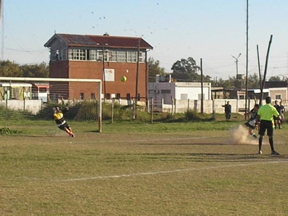 Imagen de RESULTADOS Y GOLEADORES