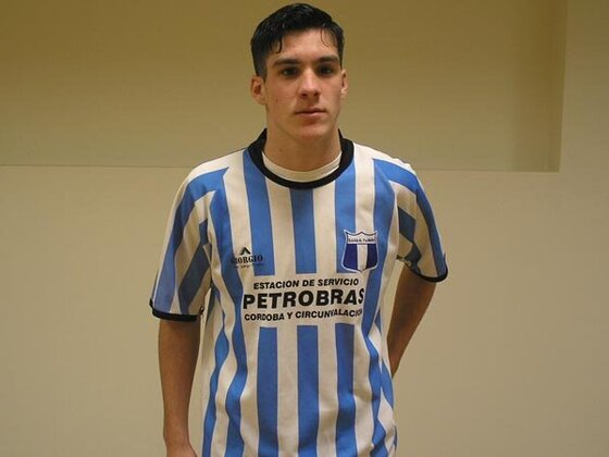 Con sólo 16 años Leo ya llegó a la primera de Rucci y es su goleador. ¿Su futuro estará en las canchas?