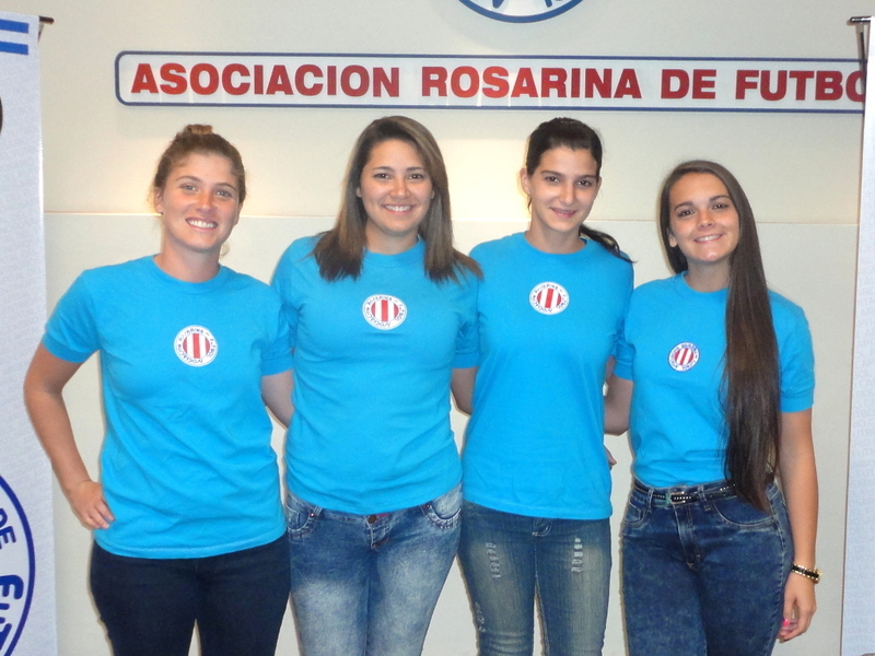 Maite, Aldana, Magalí y Agustina. Las cuatro que debutaron en las canchas este año.