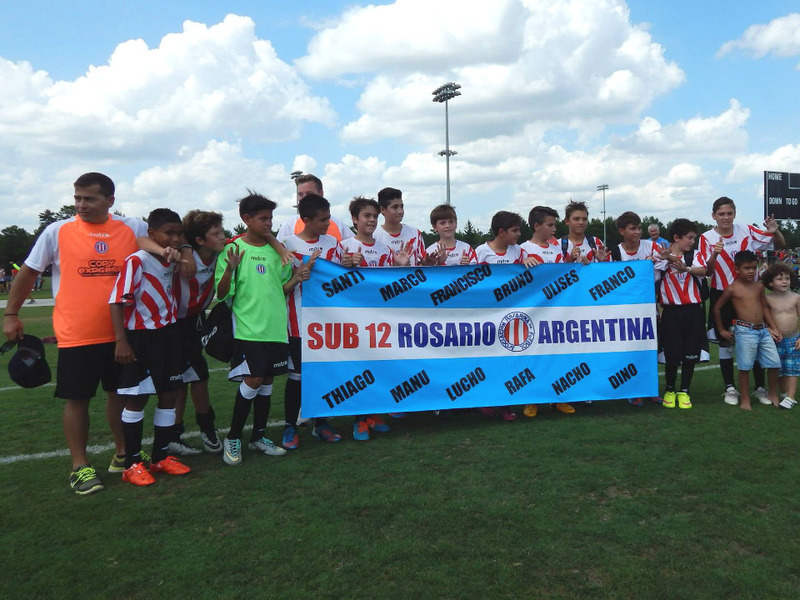 En la foto, el Sub-12 de Diego Pascucci. Los chicos se coronaron campeones invictos.