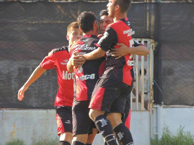 Newell's recuperó la punta, tras ir segundo una fecha. Foto: Bruno Cerino.