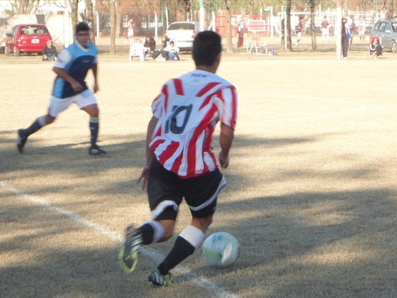 Una flecha. El chico Belén de Newell's estuvo imparable. Sólo con faltas pudieron frenarlo.