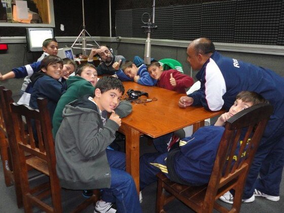 Nada de asustarse ante los micrófonos. Los chicos hablaron como si fueran periodistas de toda la vida.