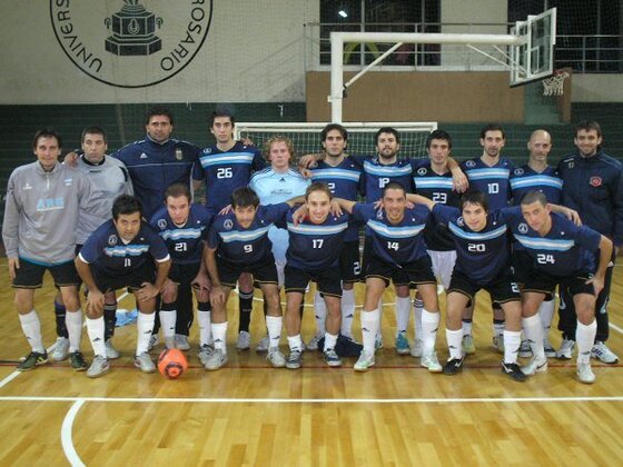 La 1ra de Universidad, campeón del Clausura 2010, chocará con Regatas para ver quien juega el Nacional.