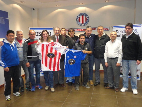 La foto grupal, que incluyó a Silvina Giammaría, Mario D'ascanio, y Claudio Marinich.