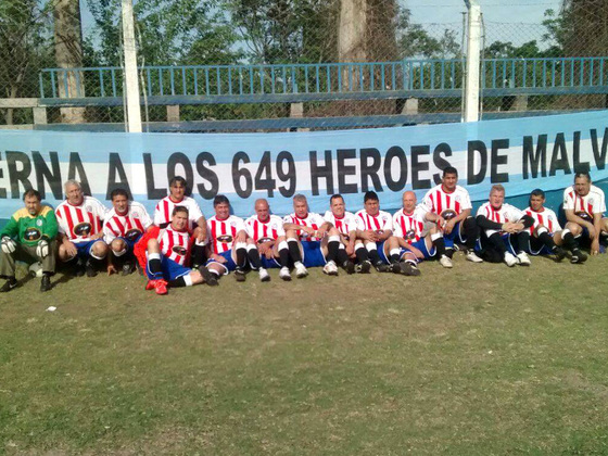 Homenajes y reconocimientos de diversa índole se les brinda en cada encuentro.