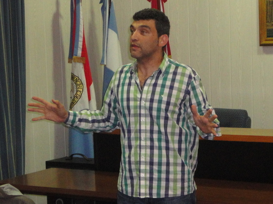 El árbitro, surgido de nuestra Liga, llegó a ser Internacional y sigue muy vigente.