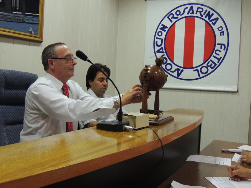 Fernando Verdolín y Juan Andreoli presidieron el sorteo de la segunda fase.