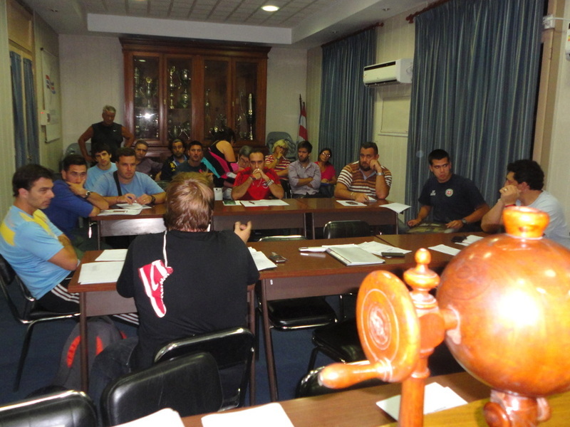 En el sorteo los delegados estuvieron atentos y se fueron satisfechos con la organización.