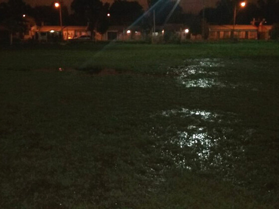 Así se veía, el viernes por la noche, la cancha de Pablo VI. Foto: Emanuel Manzanelli.