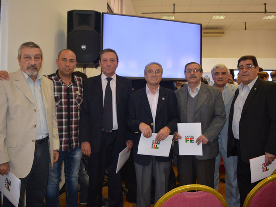 La Rosarina a pleno. Roberto Olmos (T.Federal), Juan Calabrés (Adiur), Fernando Verdolin, Mario D'ascanio, Norberto Busso, Osvaldo Euguelberg (C.Córdoba) y Carlos Benítez.