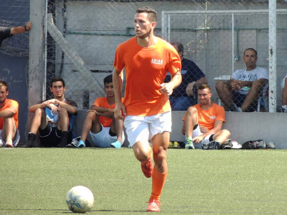 Damián González Hernández es uno de los puntales del fondo "naranja". Aspira a seguir en el club.