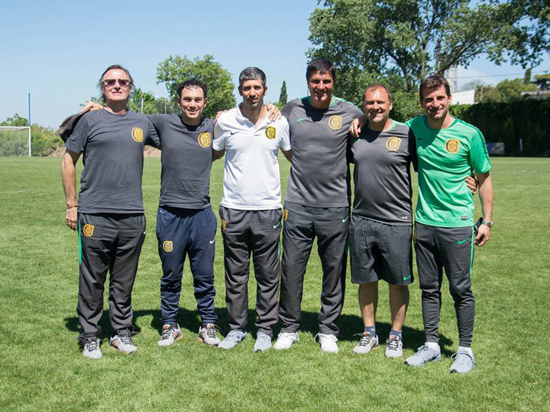 Carlos Groppo, Renso Valinoti, Pablo Mangione, José Chamot, Alberto Boggio y Lucas Maggiolo. Algunos de los profes y responsables de las inferiores canallas.