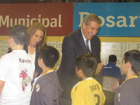 Mario Giammaria, el Presidente de la Asociación Rosarina, vivió con gran felicidad este acto.