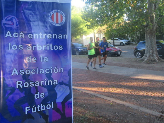 Este año los árbitros desarrollaron un banner, para tener presente mientras entrenan.