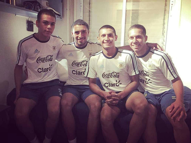 Enzo Barrenechea, Alan Luque, Román Bravo y Francisco González, los 4 leprosos del Sub20. Foto: Erica Pizzuto.