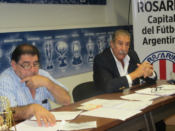 El Presidente de la Asociación Rosarina de Fútbol participó del sorteo del Fútbol Femenino.
