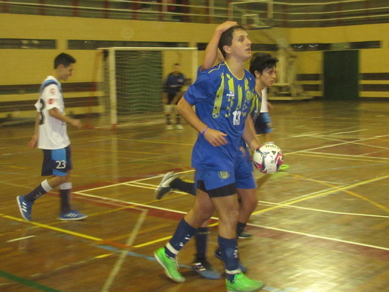 Tomás Salvia acababa de poner arriba a Central (era el 2-1), con un golazo a pura presión.