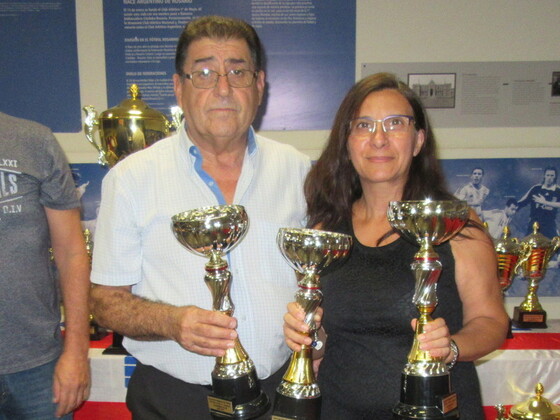 La delegada de Rowing se alzó con los trofeos de Cuarta, Quinta y Séptima división de Futsal.
