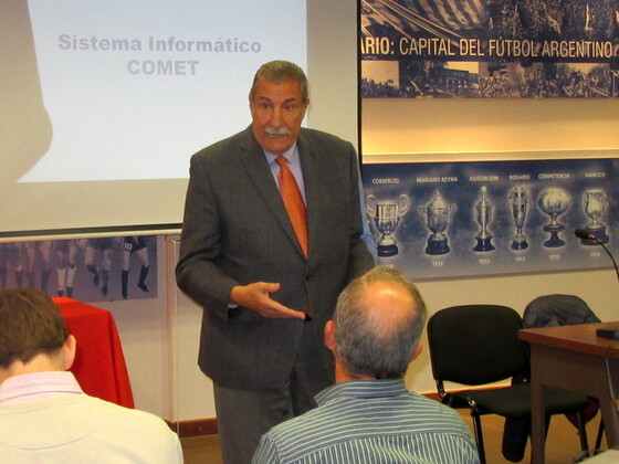 Mario Giammaria presentó la charla y se mostró orgulloso de ser el anfitrión de este evento.